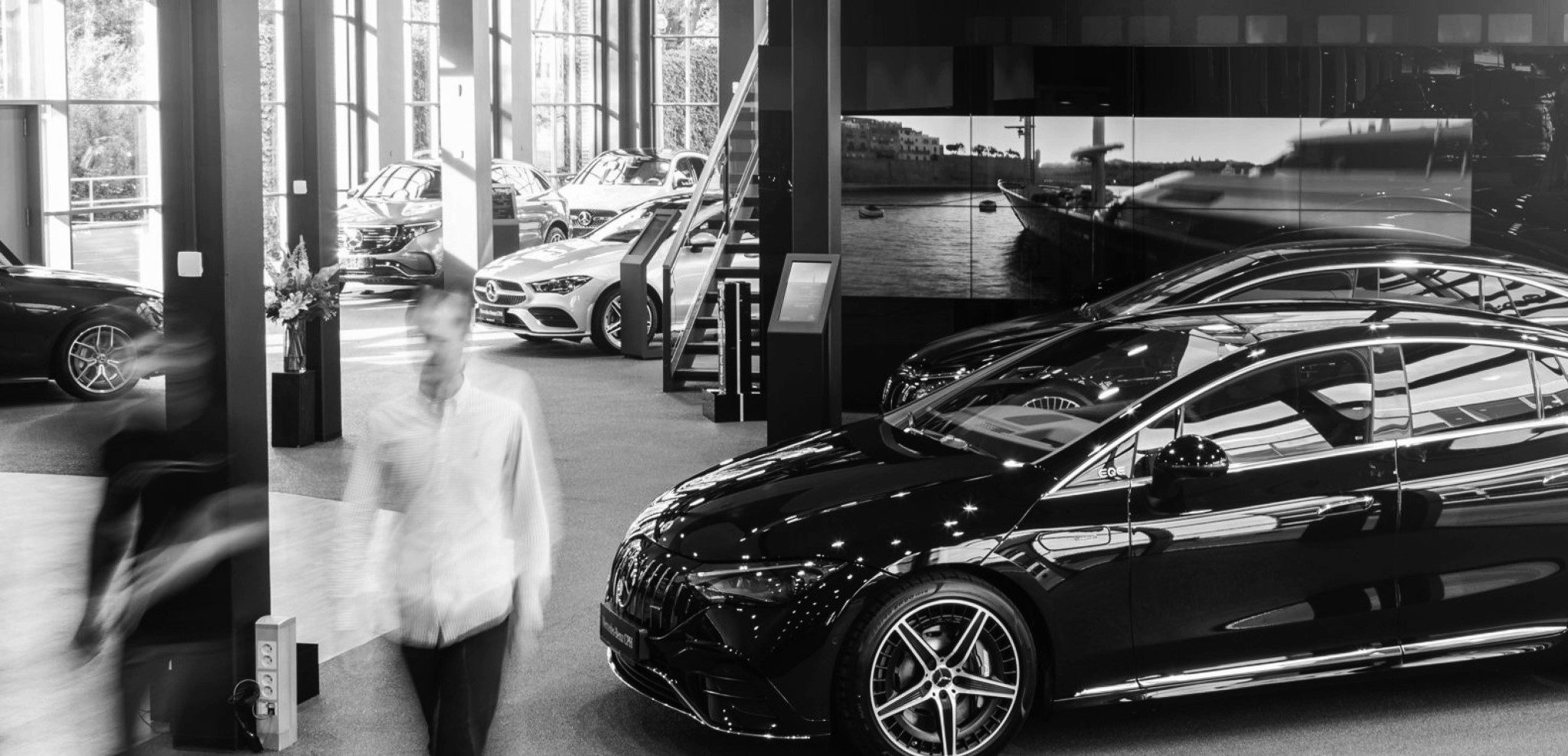 Mercedes-big-data-1245x600-1-2048x987