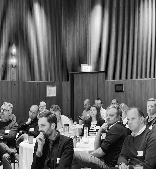 Morgenbriefing-600x650